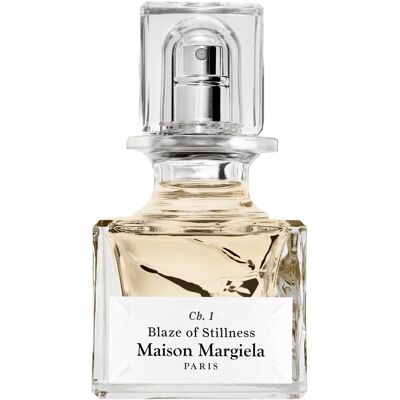 Maison Margiela Eau de Parfum Blaze of Stillness Scentsorium . (30 ml) Maison Margiela Eau de Parfum Blaze of Stillness Scentsorium . (30 ml)
