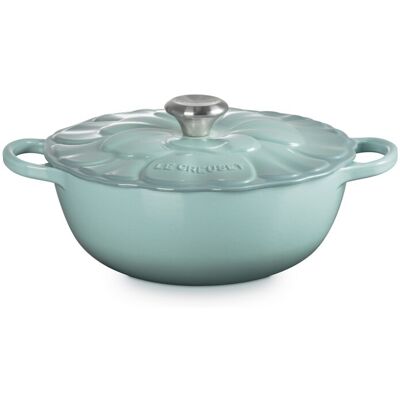 Le Creuset Marmita Pétalo de hierro fundido . (Cacerola de 26 cm) Verde claro Le Creuset Marmita Pétalo de hierro fundido . (Cacerola de 26 cm) Verde claro