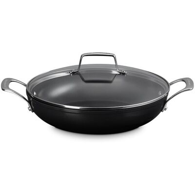 Le Creuset Cacerola baja de aluminio antiadherente con tapa Ceramic . (Cacerola de 28 cm) Negro Le Creuset Cacerola baja de aluminio antiadherente con tapa Ceramic . (Cacerola de 28 cm) Negro