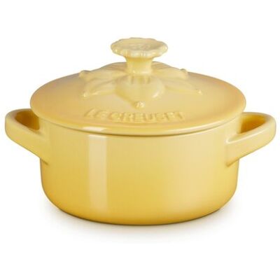 Le Creuset Mini cocotte cerámica de gres . Amarillo pastel Le Creuset Mini cocotte cerámica de gres . Amarillo pastel