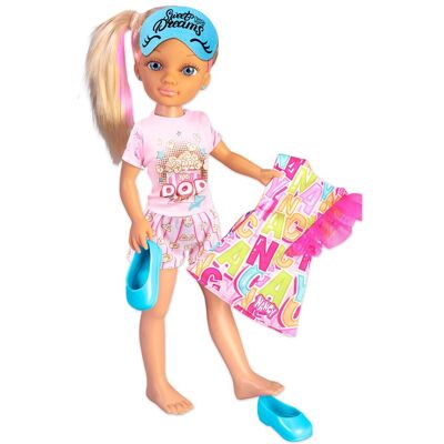 Nancy Muñeca morning routine. Nancy Muñeca morning routine.