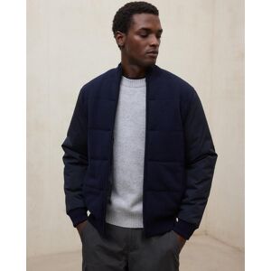 Ecoalf Chaqueta de hombre con cierre de cremallera y ajuste en los puños.  (S) Ecoalf Chaqueta de hombre con cierre de cremallera y ajuste en los puños.  (S)