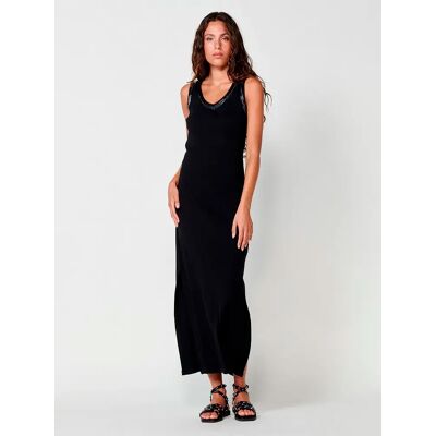 Koroshi Vestido Maxi de Punto Canalé con Escote en Pico, Tirantes Anchos y Aberturas Laterales. Detalle de Abalorios en Escote y Sisas en Negro Koroshi Vestido Maxi de Punto Canalé con Escote en Pico, Tirantes Anchos y Aberturas Laterales. Detalle de Abalorios en Escote y Sisas en Negro