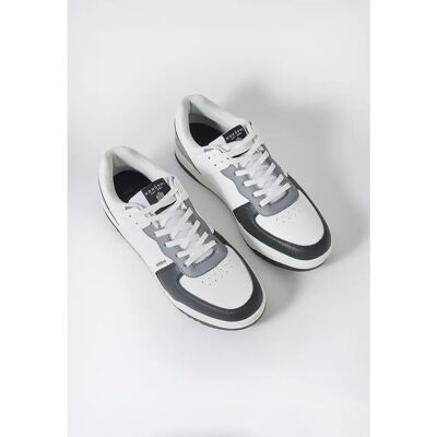 Koroshi Zapatillas casual sneaker para hombre en color blanco Koroshi Zapatillas casual sneaker para hombre en color blanco