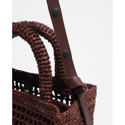 Bimba y Lola Bolso bandolera mediano de rafia. Marrón oscuro mujer Bimba y Lola Bolso bandolera mediano de rafia. Marrón oscuro mujer