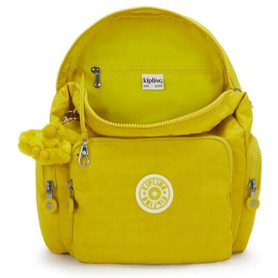 Kipling Mochila de mujer mediana son solapa. Amarillo mujer Kipling Mochila de mujer mediana son solapa. Amarillo mujer