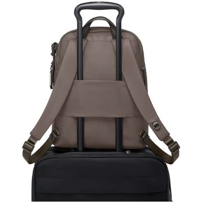 Tumi Mochila halsey voyageur de nailon. Topo mujer Tumi Mochila halsey voyageur de nailon. Topo mujer
