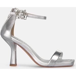 Alma en Pena Sandalias de tacón de mujer en piel efecto metalizado y cierre de hebilla con detalles tipo joya. (39) Plata mujer Alma en Pena Sandalias de tacón de mujer en piel efecto metalizado y cierre de hebilla con detalles tipo joya. (39) Plata mujer
