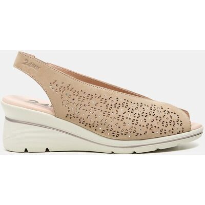 24HRS Zapato tipo pee-toe en color arena con cristales. (37) Natural mujer 24HRS Zapato tipo pee-toe en color arena con cristales. (37) Natural mujer