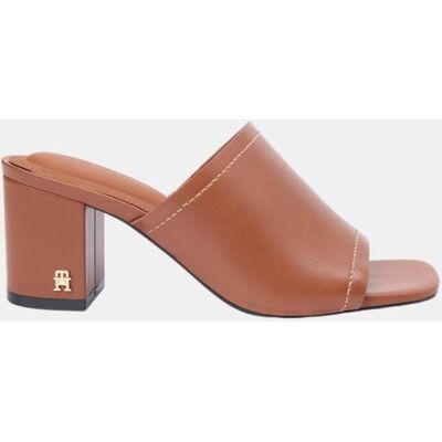 Tommy Hilfiger Tacón estilo mule de mujer en color camel de . (38) Marrón oscuro mujer Tommy Hilfiger Tacón estilo mule de mujer en color camel de . (38) Marrón oscuro mujer