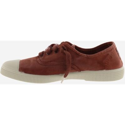 Victoria Zapatillas básicas unisex de lona envejecida drec con cordones al tono y accesorio pulsera. (40) Rojo mujer Victoria Zapatillas básicas unisex de lona envejecida drec con cordones al tono y accesorio pulsera. (40) Rojo mujer