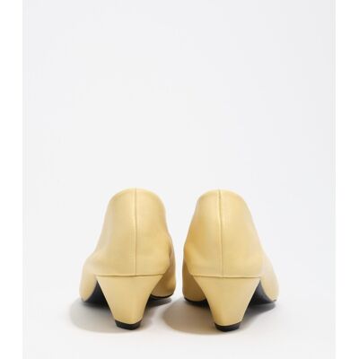 Bimba y Lola Zapatos de salón tacón medio piel. (35) Amarillo mujer Bimba y Lola Zapatos de salón tacón medio piel. (35) Amarillo mujer