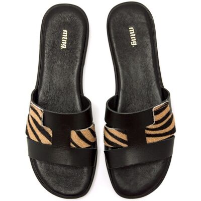 mustang Sandalias planas de mujer con pala ancha en piel. (38) Negro mate mujer mustang Sandalias planas de mujer con pala ancha en piel. (38) Negro mate mujer