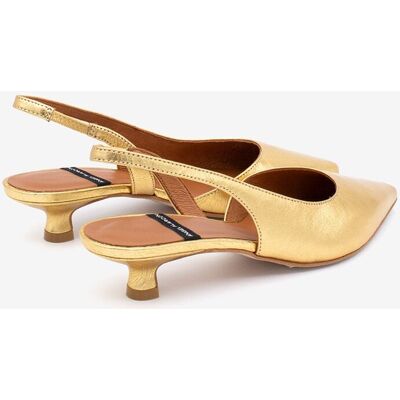 Ángel Alarcón Zapato de salón destalonado con punta fina y tacón bajo de piel metalizada text, FABIANA. (36) Oro mujer Ángel Alarcón Zapato de salón destalonado con punta fina y tacón bajo de piel metalizada text, FABIANA. (36) Oro mujer