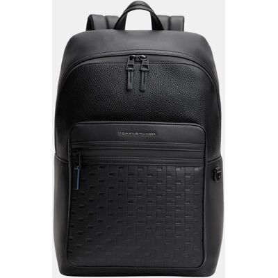 Tommy Hilfiger - Mochila de hombre en ecopiel con insignia frontal. Negro Tommy Hilfiger - Mochila de hombre en ecopiel con insignia frontal. Negro