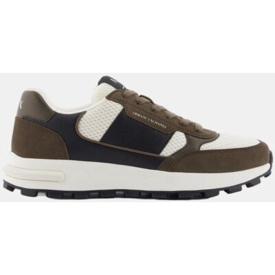 Armani - Zapatilla de hombre suela dentada. Negro 45 Armani - Zapatilla de hombre suela dentada. Negro 45