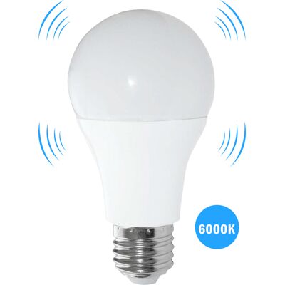 Lámpara LED A60 220V E27 7W Blanco F. 6000K 630Lm con Sensor de Movimiento Lámpara LED A60 220V E27 7W Blanco F. 6000K 630Lm con Sensor de Movimiento