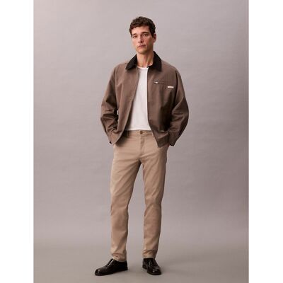 Calvin Klein Chino de algodón elástico. Color Calvin Klein Chino de algodón elástico. Color