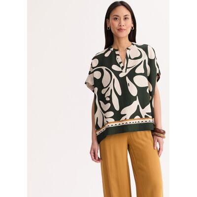 ANNE WEYBURN Blusa de manga corta y cuello de pico con estampados gráficos. Color ANNE WEYBURN Blusa de manga corta y cuello de pico con estampados gráficos. Color