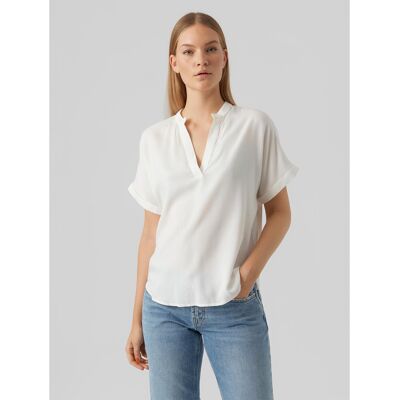 Vero Moda Blusa con cuello de pico y manga corta. Color Vero Moda Blusa con cuello de pico y manga corta. Color