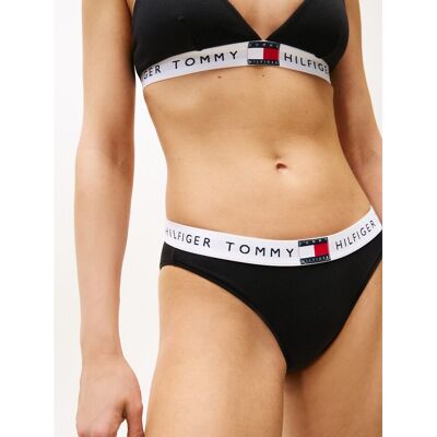 Tommy Hilfiger Braguita Heritage. Color Tommy Hilfiger Braguita Heritage. Color