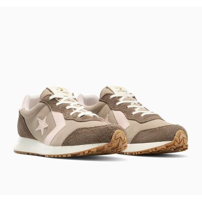 Converse Zapatillas Omega Trainer Lux School Style. Color Converse Zapatillas Omega Trainer Lux School Style. Color