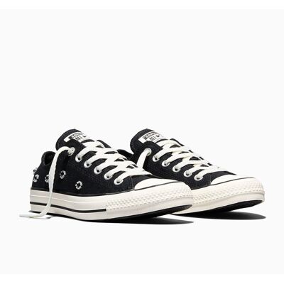 Converse Zapatillas Chuck Taylor All Star Beading. Color Converse Zapatillas Chuck Taylor All Star Beading. Color