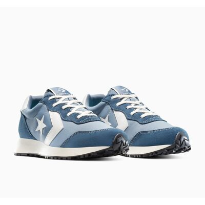 Converse Zapatillas Omega Trainer Seasonal Color. Color Converse Zapatillas Omega Trainer Seasonal Color. Color