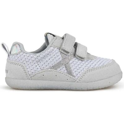 MUNICH Zapatillas Baby Koda 8028007 Blancas Con Cierre Adherente Blanco Talla 28 MUNICH Zapatillas Baby Koda 8028007 Blancas Con Cierre Adherente Blanco Talla 28