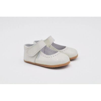 ANGELITOS Pepito Charol Respetuoso De Piel Modelo 541 Beige Beige Talla 26 ANGELITOS Pepito Charol Respetuoso De Piel Modelo 541 Beige Beige Talla 26