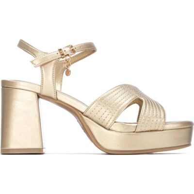 XTI Sandalias De Plataforma Con Tacón Ancho Y Tiras Cruzadas Oro Talla 38 XTI Sandalias De Plataforma Con Tacón Ancho Y Tiras Cruzadas Oro Talla 38