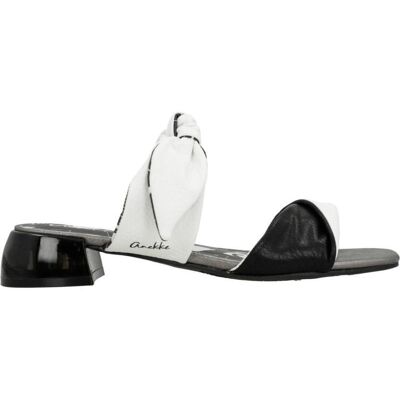 ANEKKE Sandalia Jaen 423 Blackwhite Ref: 1180464 Talla 39 ANEKKE Sandalia Jaen 423 Blackwhite Ref: 1180464 Talla 39