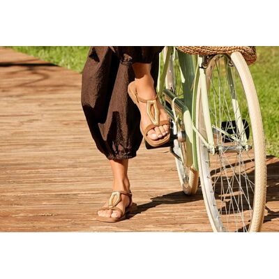 Sandalias planas de piel mujer marrón metalizado Carmela Sandalias planas de piel mujer marrón metalizado Carmela