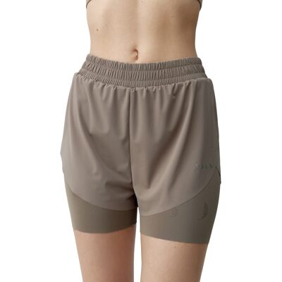 Born Pantalón corto de mujer Bikila Living Yoga. (XL) Beige Born Pantalón corto de mujer Bikila Living Yoga. (XL) Beige