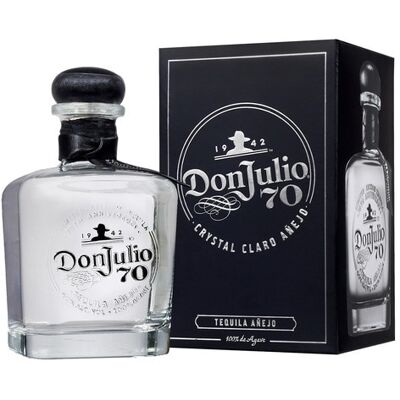 Don Julio Estuche tequila 70 Añejo 100% agave. Don Julio Estuche tequila 70 Añejo 100% agave.