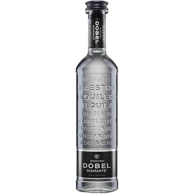 MAESTRO DOBEL Diamante tequila reposado 100% agave azul botella 70 cl. MAESTRO DOBEL Diamante tequila reposado 100% agave azul botella 70 cl.