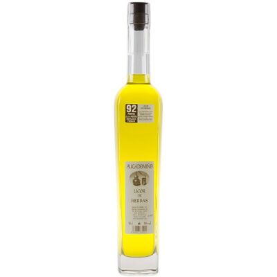 Augadomiño Licor de hierbas . Augadomiño Licor de hierbas .