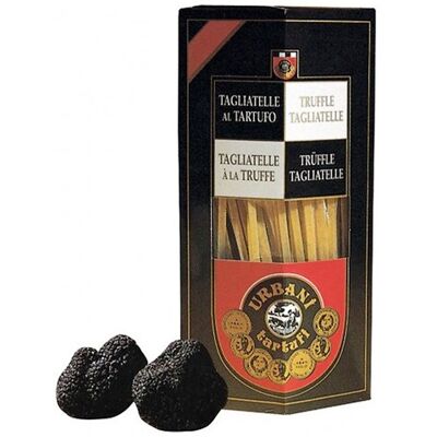 Urbani Pasta italiana Tagliatelle trufa negra melanosporum . Urbani Pasta italiana Tagliatelle trufa negra melanosporum .