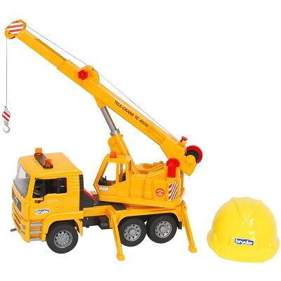 Camión grúa TGA de Bruder - Vehículo de construcción con casco Camión grúa TGA de Bruder - Vehículo de construcción con casco