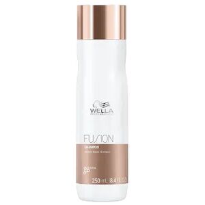 Wella Fusion Intense Repair Shampoo 250 ml