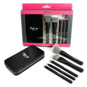 Beter Make Up Brush Set 3 Pinceles + 2 Brochas + Estuche Métalico