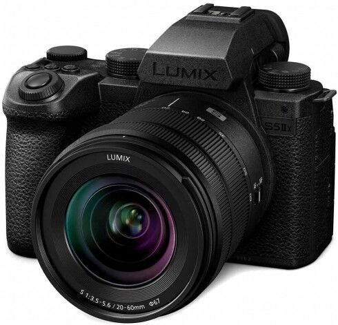 Panasonic S5 Mark 2 X + 20-60 mm F3.5-5.6