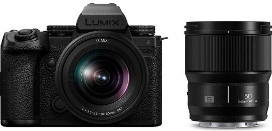 Panasonic S5 Mark 2 X + 20-60 mm + 50 mm