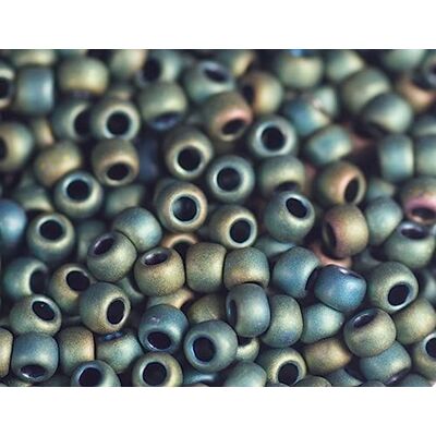 Toho Cuentas japonesas rocalla mate verde 2,2mm.11/0 100gr. Toho Cuentas japonesas rocalla mate verde 2,2mm.11/0 100gr.