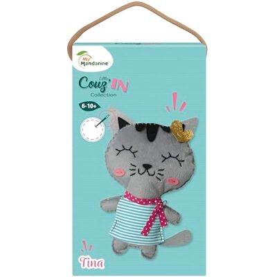Avenue Mandarine Une boite Little Couz'in comprenant une figurine en feutrine à coudre 16x5x26 cm, fil et aiguille, Tina le chat Avenue Mandarine Une boite Little Couz'in comprenant une figurine en feutrine à coudre 16x5x26 cm, fil et aiguille, Tina le chat