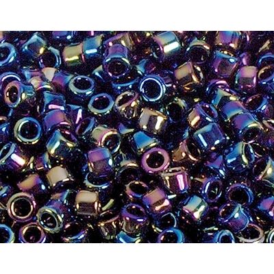 Toho Cuentas japonesas cilindro Treasure metálico verde multicolor 1,8mm.11/0 100gr. Toho Cuentas japonesas cilindro Treasure metálico verde multicolor 1,8mm.11/0 100gr.