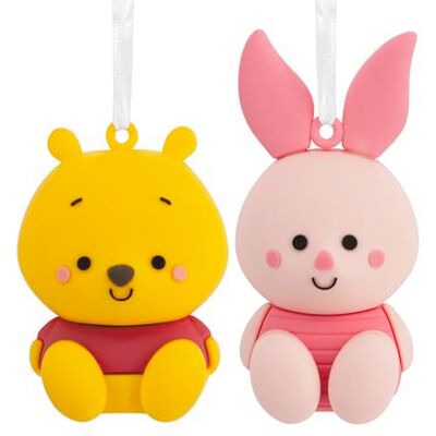 Hallmark Disney Winnie The Pooh and Piglet Better Together Adornos magnéticos de Navidad, Juego de 2, inastillables Hallmark Disney Winnie The Pooh and Piglet Better Together Adornos magnéticos de Navidad, Juego de 2, inastillables