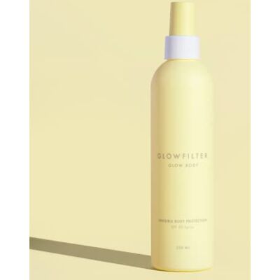 GLOWFILTER Bruma Corporal Protección Solar Invisible SPF 50+, Spray Oil Free Protege e Hidrata con Acabado Sedoso para Todo Tipo de Pieles 250 ML, Vegano by Marta Lozano GLOWFILTER Bruma Corporal Protección Solar Invisible SPF 50+, Spray Oil Free Protege e Hidrata con Acabado Sedoso para Todo Tipo de Pieles 250 ML, Vegano by Marta Lozano