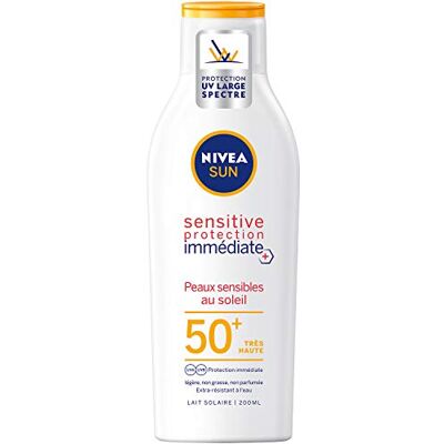 Sun – Leche solar sensible de protección inmediata FPS 50+ – Protege contra los rayos UVA/UVB e Irritaciones del Sol – Aloe Vera & Antioxidantes – Fórmula no perfumada y no grasa – Piel sensible Sun – Leche solar sensible de protección inmediata FPS 50+ – Protege contra los rayos UVA/UVB e Irritaciones del Sol – Aloe Vera & Antioxidantes – Fórmula no perfumada y no grasa – Piel sensible