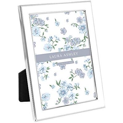 Laura Ashley Marco de fotos esmaltado blanco de 13 x 18 cm, borde de metal plateado con caballete, para encimera, exposición sobre mesa, estantería, escritorio, decoración de pared, galería de fotos Laura Ashley Marco de fotos esmaltado blanco de 13 x 18 cm, borde de metal plateado con caballete, para encimera, exposición sobre mesa, estantería, escritorio, decoración de pared, galería de fotos
